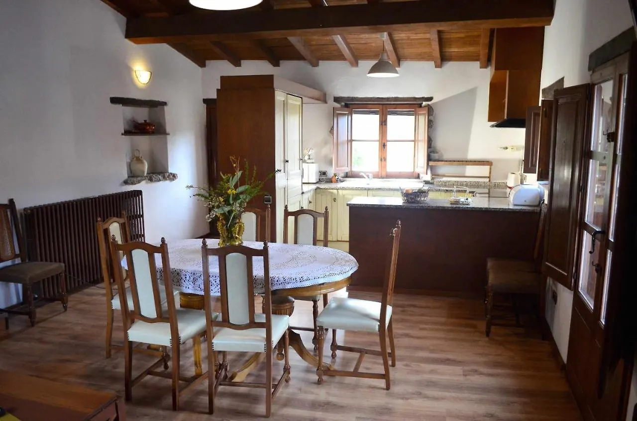Country house Les Gasoveres Rocabruna
